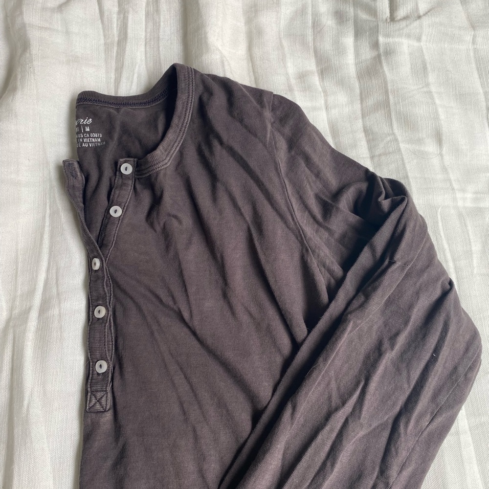Aerie top